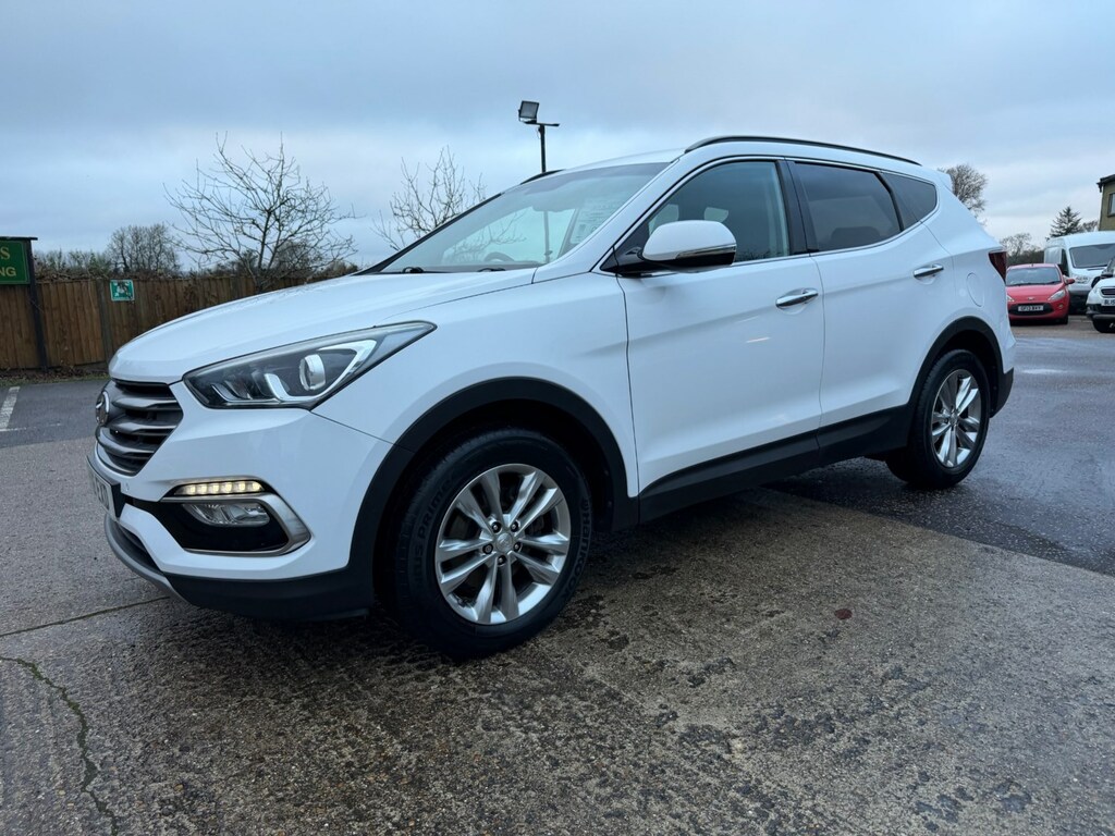 Hyundai Santa Fe 2.2 Crdi Blue Drive Premium 5 Seats White #3