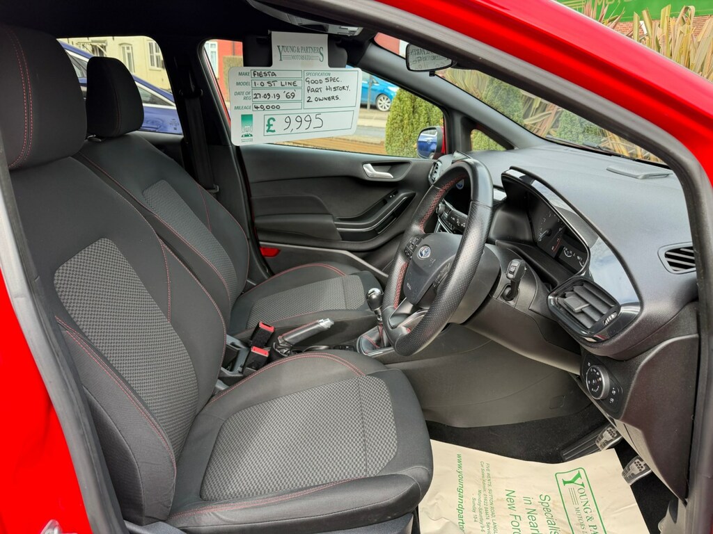 Ford Fiesta 1.0 Ecoboost 125 St-line DY69AOE Red #2