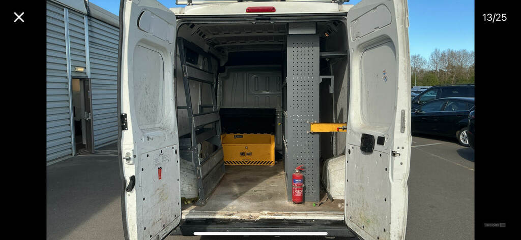 Peugeot Boxer 2.2 Bluehdi H2 Professional Van 140Ps NJ69TPY White #6