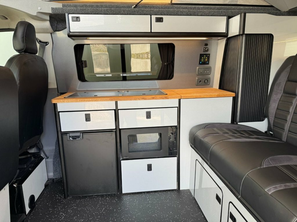 Volkswagen Transporter 2.0 Tdi Commerce Plus Swb T30 150Bhp #6