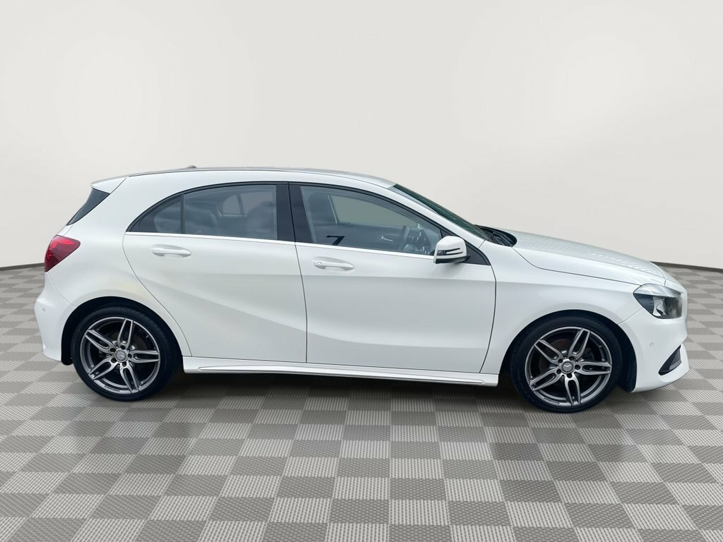 Mercedes-Benz A Class 1.6L Amg Line LR16XKJ White #5