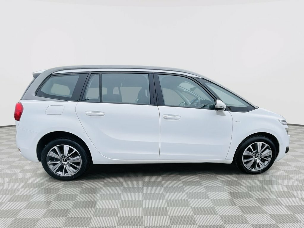Citroen Grand C4 Picasso 1.6L Exclusive White #5