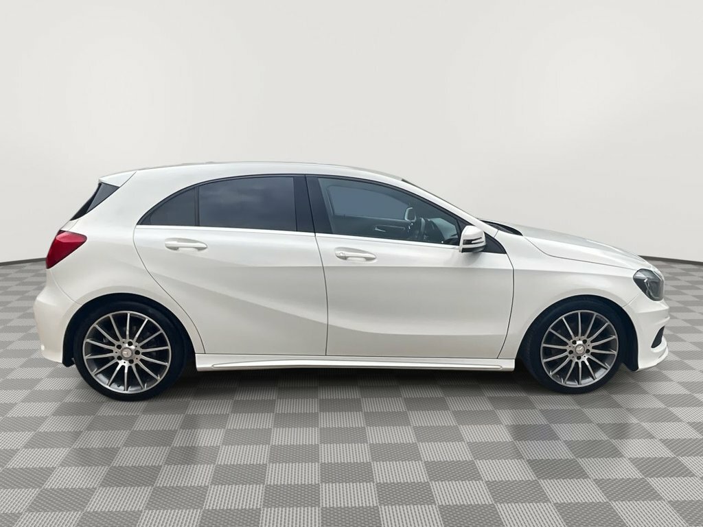 Mercedes-Benz A Class 1.5L Amg Sport White #5