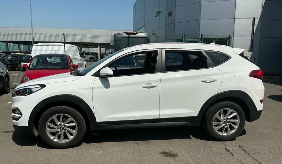 Hyundai Tucson 1.6L Se Nav FH65MLL White #5