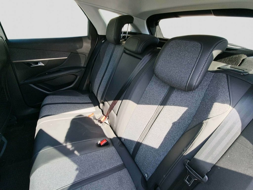 Peugeot 3008 1.6L Allure KW67JXU White #6