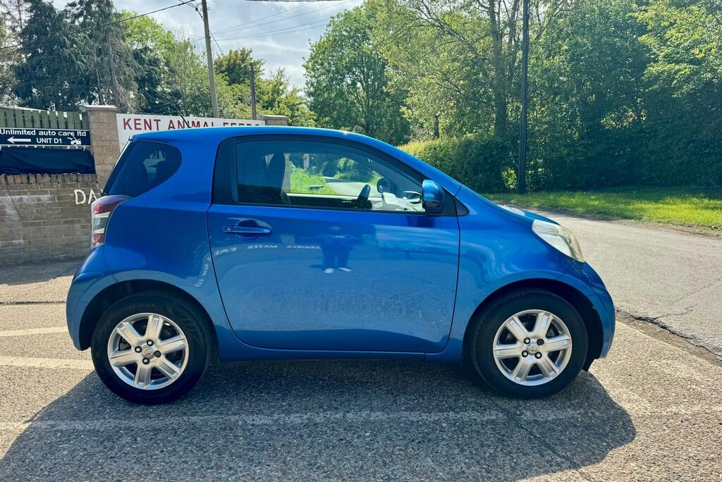 Toyota IQ 1.0 Vvt-i Hatchback Blue #3