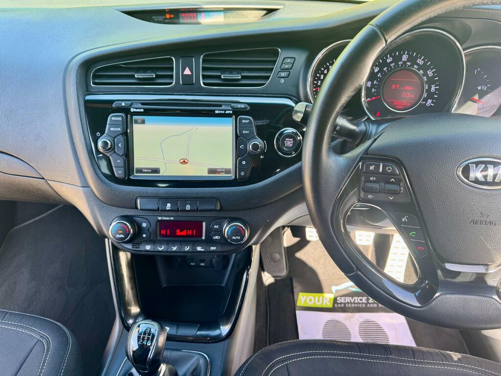 Kia Proceed Hatchback 1.6 Crdi Ecodynamics Se 201363 Orange #42