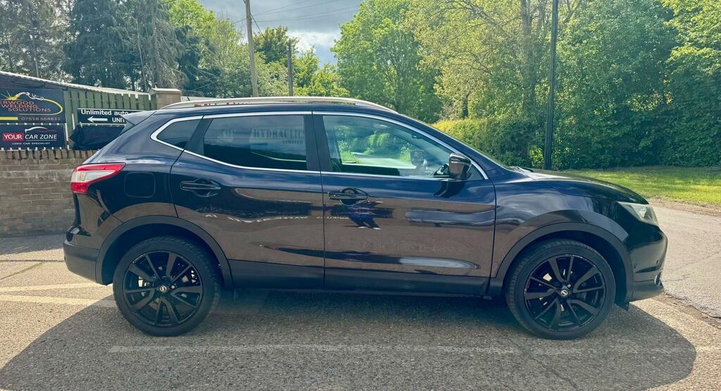 Nissan Qashqai 1.6 Dci Tekna Suv EJ64NLN Black #6