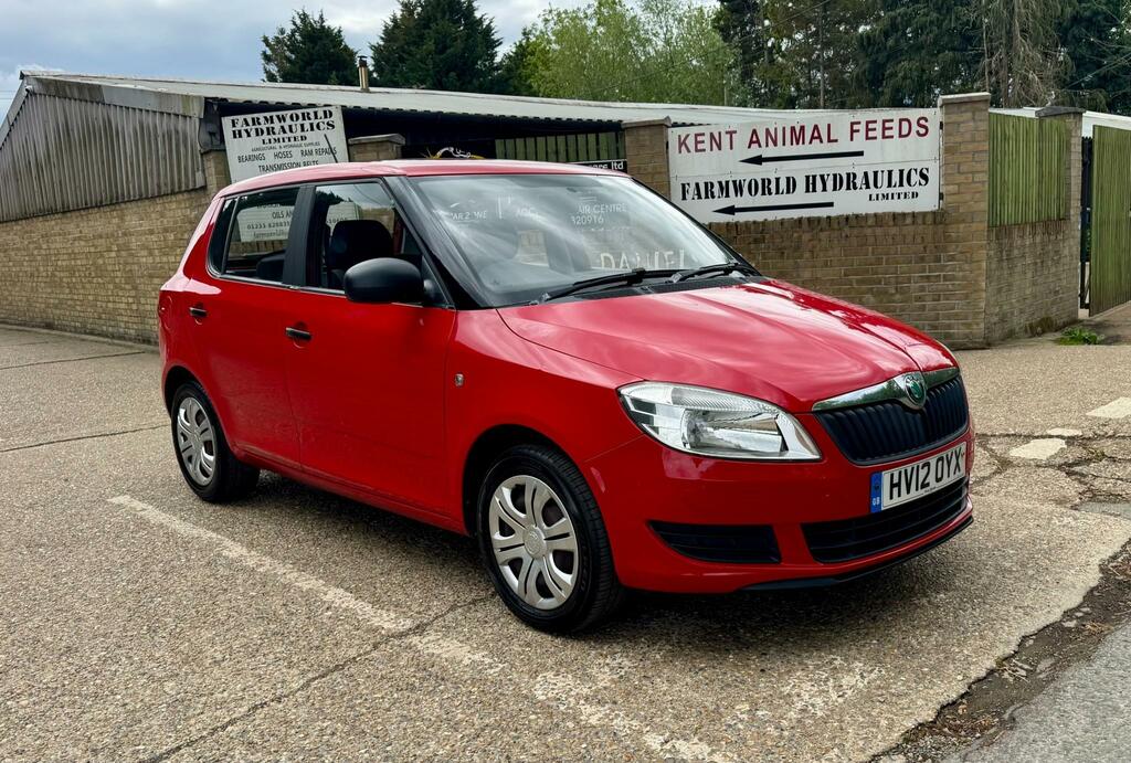 Skoda Fabia 1.2 S Hatchback HV12OYX Red #4