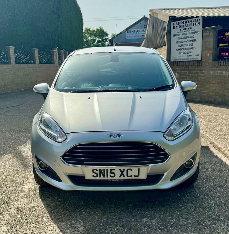 Ford Fiesta 1.0T Ecoboost Titanium Hatchback SN15XCJ Silver #3