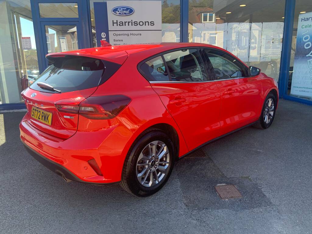Ford Focus 1.0 Ecoboost Hybrid Mhev 155 Titanium ST72RWK Red #6
