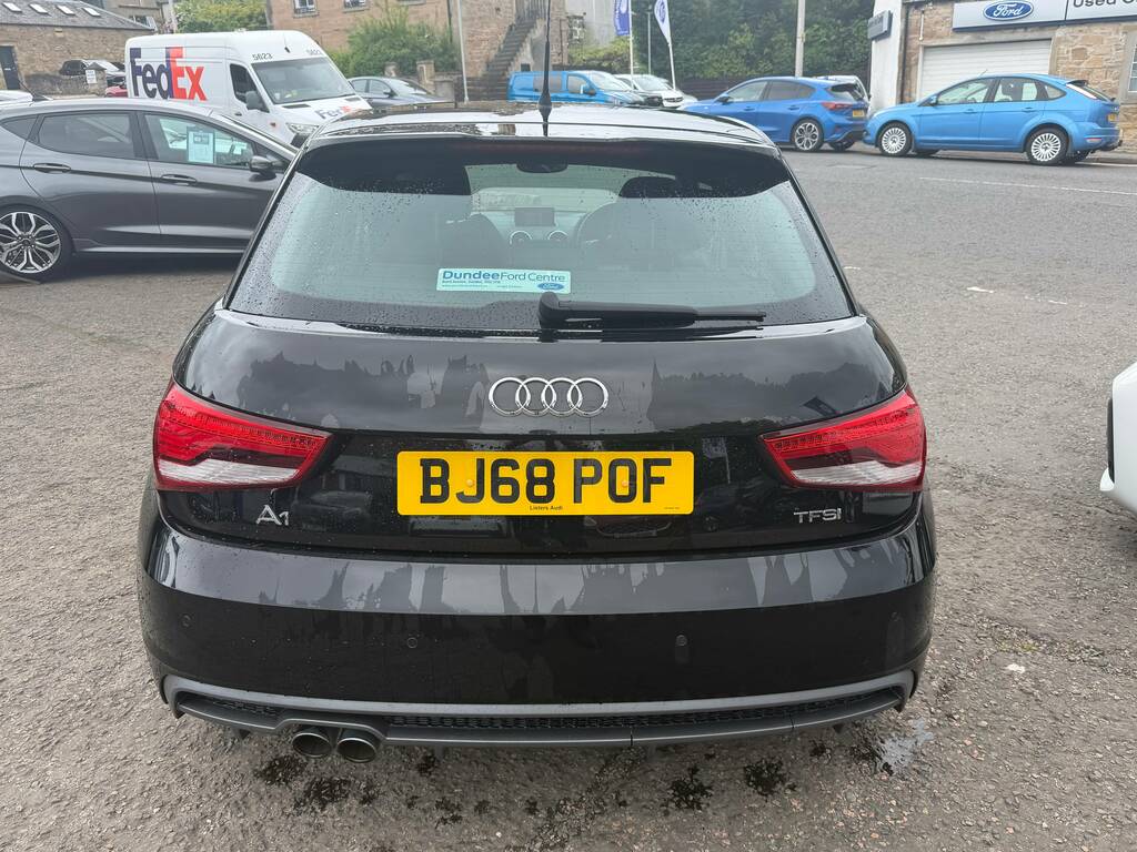 Audi A1 Sportback Tfsi S Line Nav BJ68POF Black #4