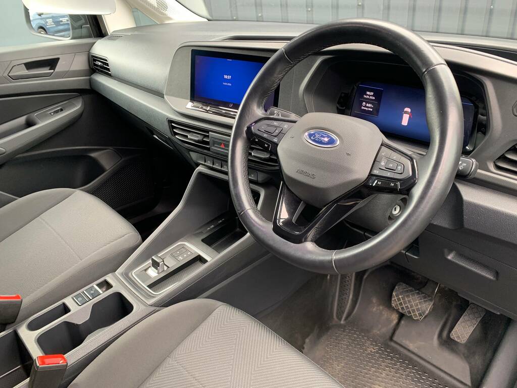Ford Transit Connect 240 2.0 Ecoblue 122Ps L2 Trend Black #3