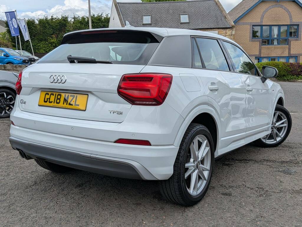 Audi Q2 Tfsi S Line 1.4 GC18MZL White #4