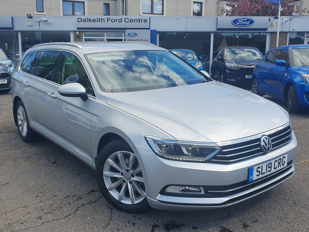 Volkswagen Passat Se Business Tdi Dsg 2.0 150Ps Silver
