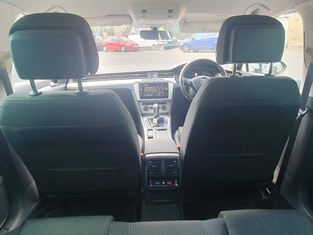 Volkswagen Passat Se Business Tdi Dsg 2.0 150Ps Silver #2
