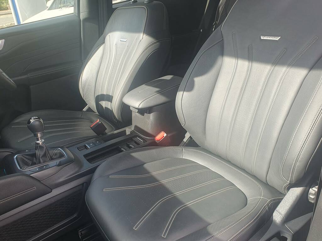 Ford Kuga Vignale 1.5 150Ps SN73LGX Silver #4