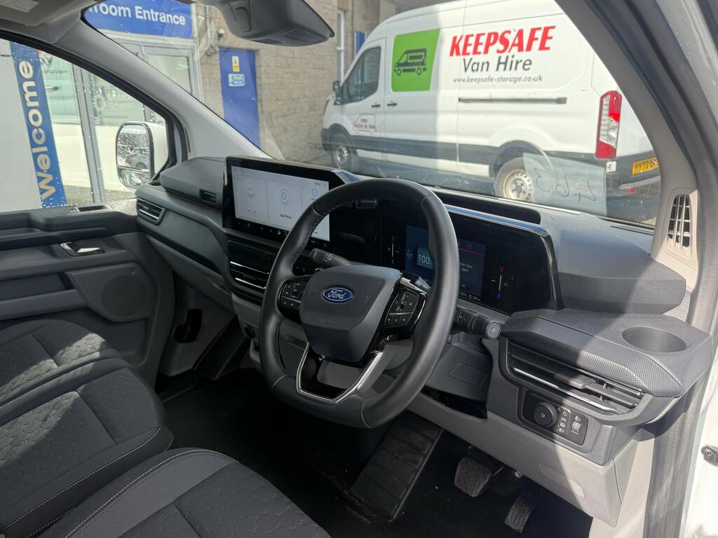 Ford Transit Custom 320 100Kw 65Kwh L1 Limited SR25DXE White #3