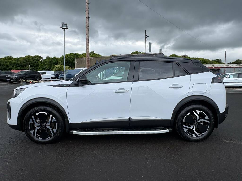 Peugeot e-2008 E-2008 50Kwh Gt Suv 7Kw Charger SA25XBZ White #4