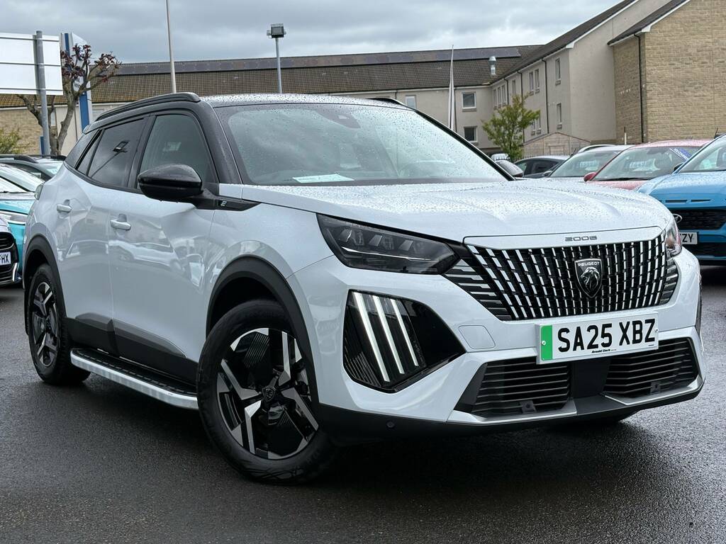 Peugeot e-2008 E-2008 50Kwh Gt Suv 7Kw Charger White