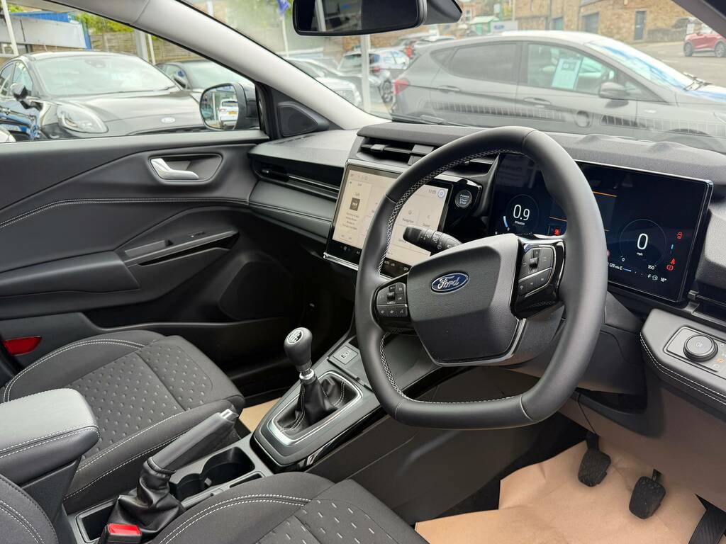 Ford Puma Titanium 1.0 125Ps Mhev RX75LWL Black #2