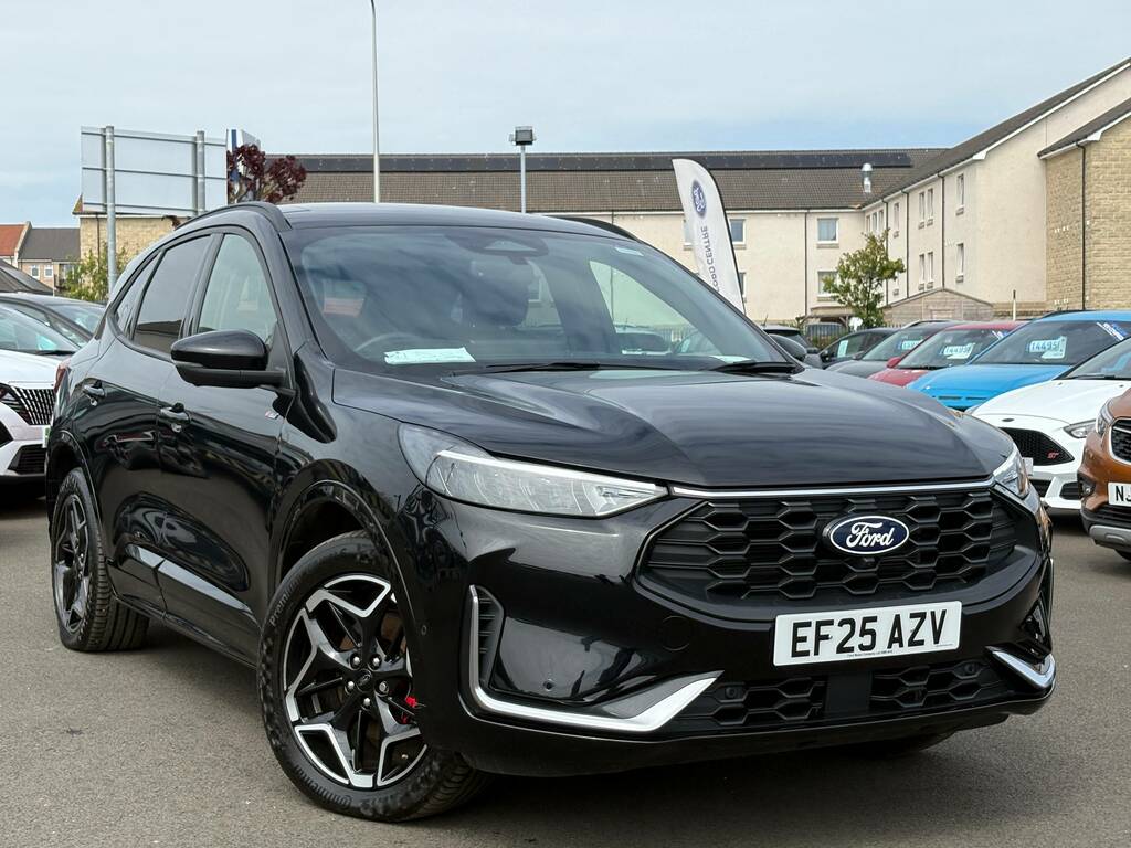 Ford Kuga 2.5 Fhev St-line X 4Wd Cvt Black