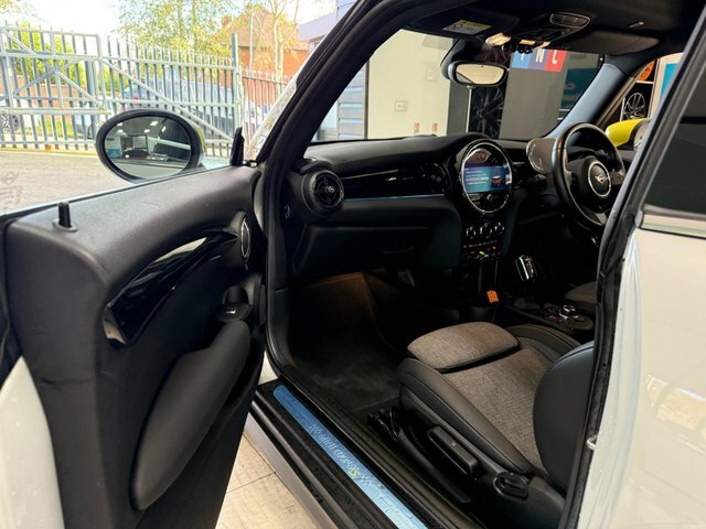 Mini Electric Hatch Cooper Se 32.6Kwh HN22EOA Silver #4