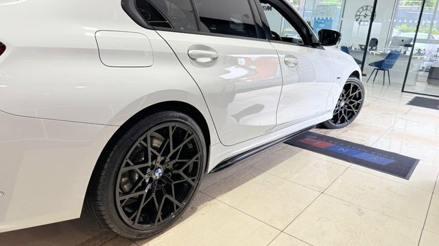 BMW 3 Series 2.0 330E 12Kwh M YP72ZWN White #5