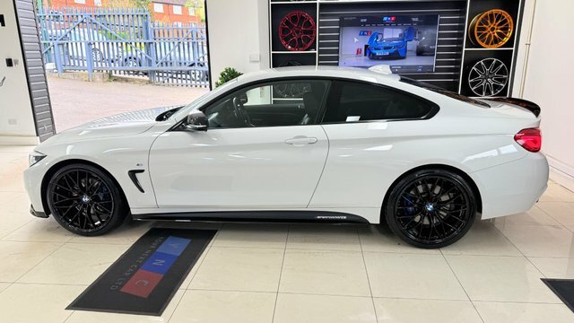 BMW 4 Series 2.0 420D M Sport MM68KXJ White #3