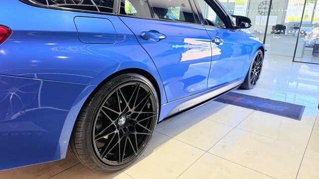 BMW 3 Series 2.0 320D M Sport YK18RCL Blue #3
