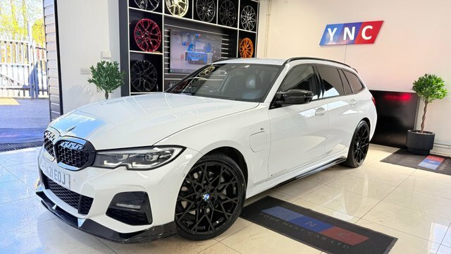 BMW 3 Series 2.0 330E 12Kwh M BK21EOJ White