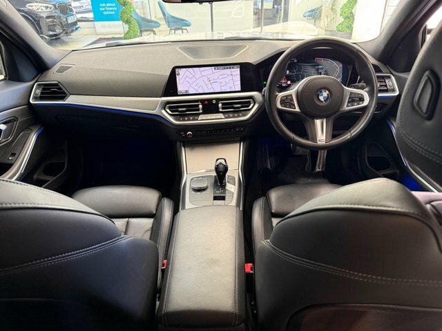BMW 3 Series 2.0 318I M Sport YC21HHV White #2