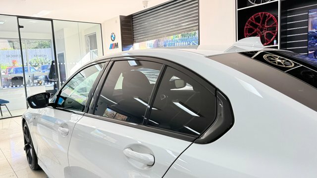 BMW 3 Series 2.0 318I M Sport YC21HHV White #3