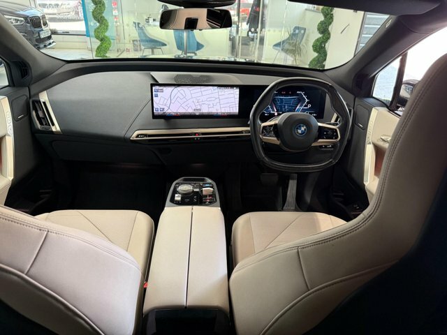 BMW iX 40 76.6Kwh M Sport ET22MJJ Grey #4