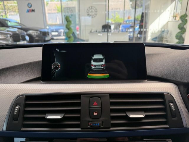 BMW 3 Series 2.0 320D M Sport VE65BYB Blue #6