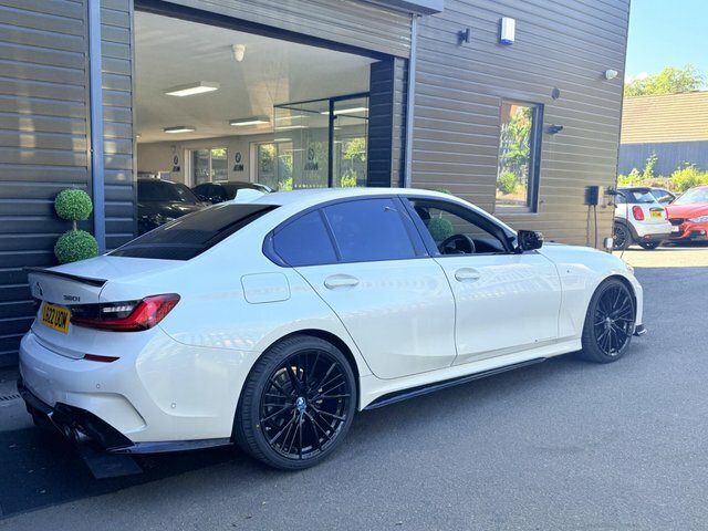 BMW 3 Series 2.0 320I M Sport LG22UOM White #5