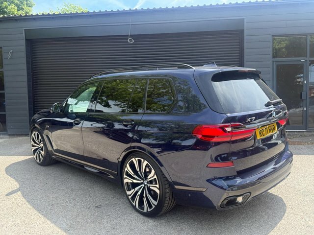 BMW X7 3.0 40D Mht M Blue