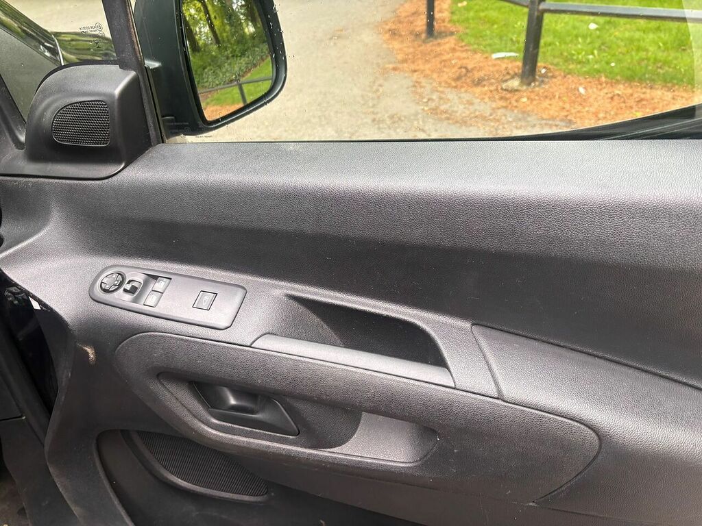 Citroen Berlingo Bluehdi 650 Enterprise M 1.5 Bluehdi 650 Enterpris CE20JXY Black #6