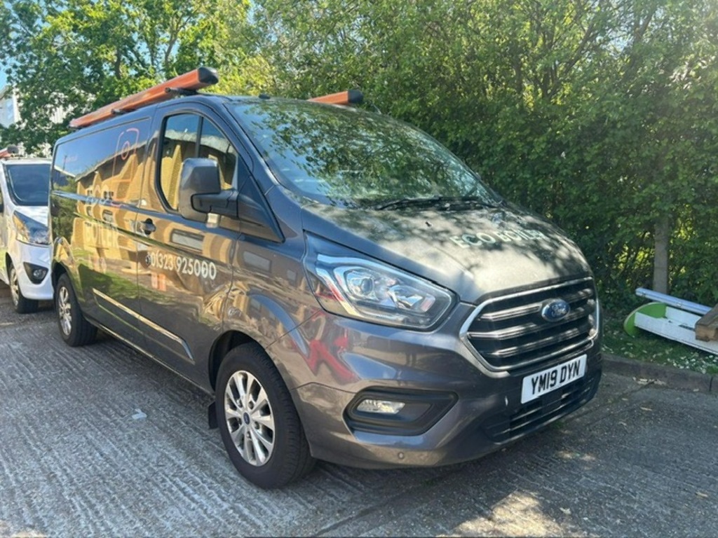 Ford Transit Custom 300 2.0 300 Ecoblue Limited Panel Van M YM19DYN Grey #2