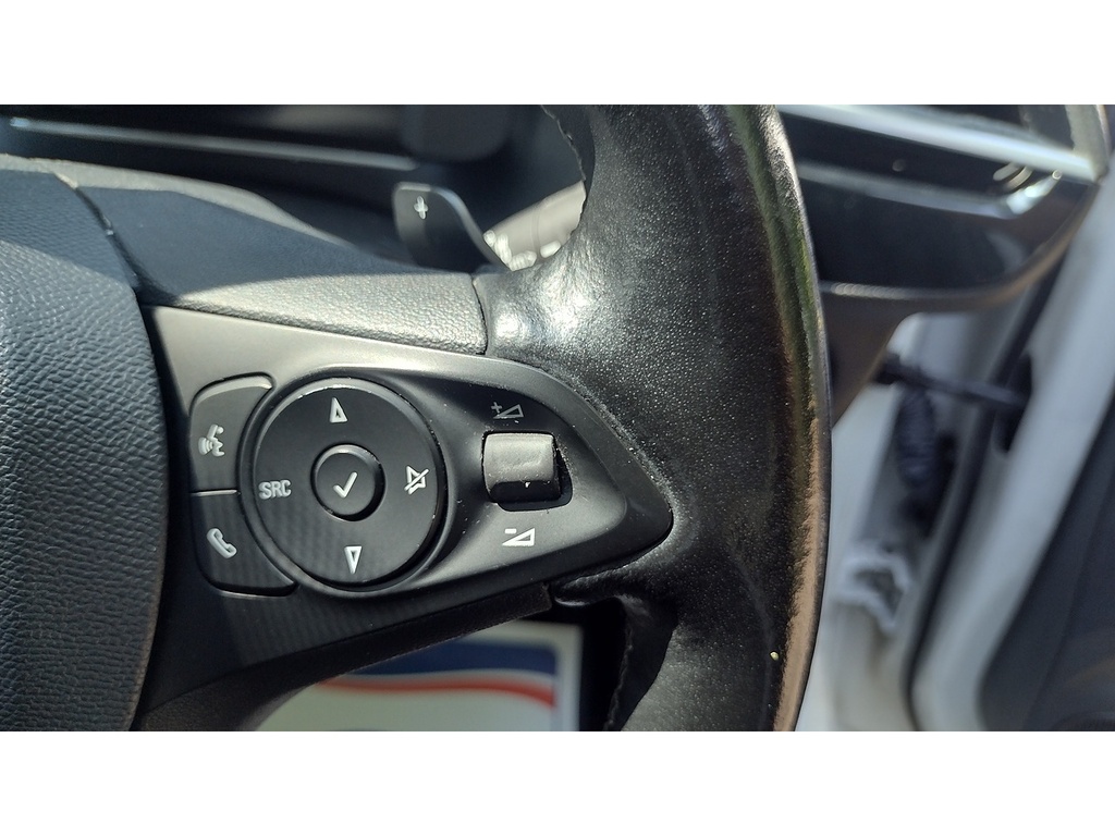 Vauxhall Corsa Turbo Elite Nav Premium LL20XRJ White #5