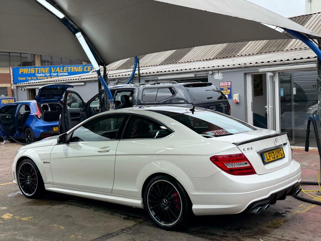 Mercedes-Benz C Class 6.3 C63 V8 Amg Edition 125 Spds Mct Euro 5 LF13UYG White #2
