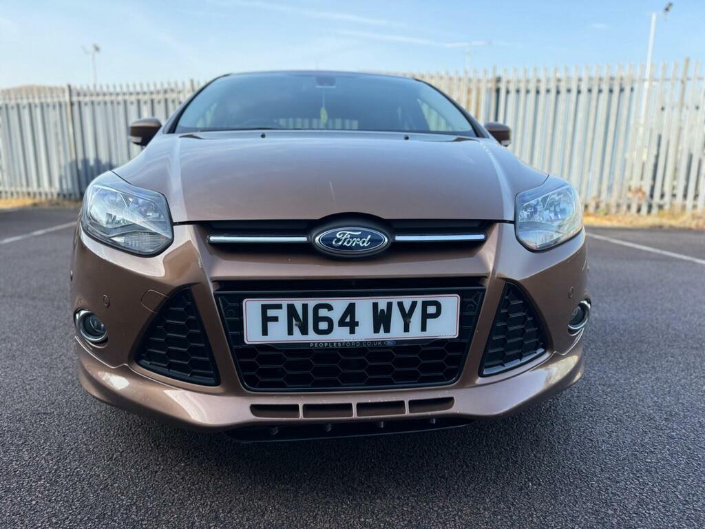 Ford Focus Hatchback 1.6 Tdci Zetec S Euro 5 Ss 2014 FN64WYP Brown #2