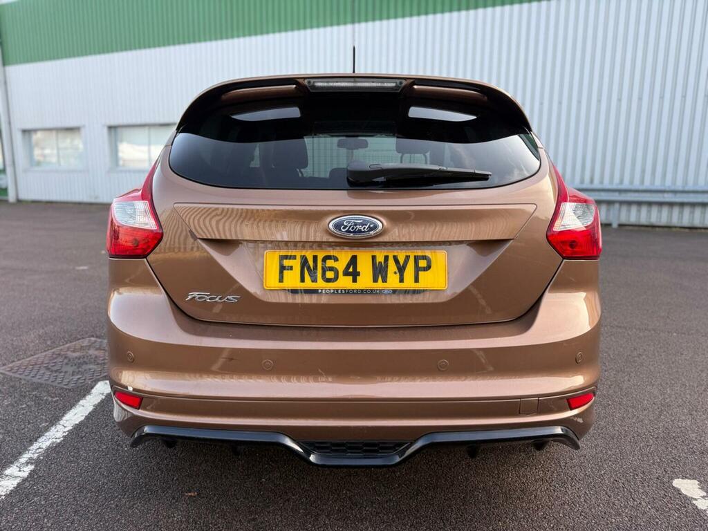 Ford Focus Hatchback 1.6 Tdci Zetec S Euro 5 Ss 2014 FN64WYP Brown #6