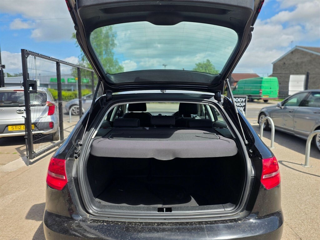Audi A3 1.6 Tdi Sport Sportback Euro 5 Ss Black #5