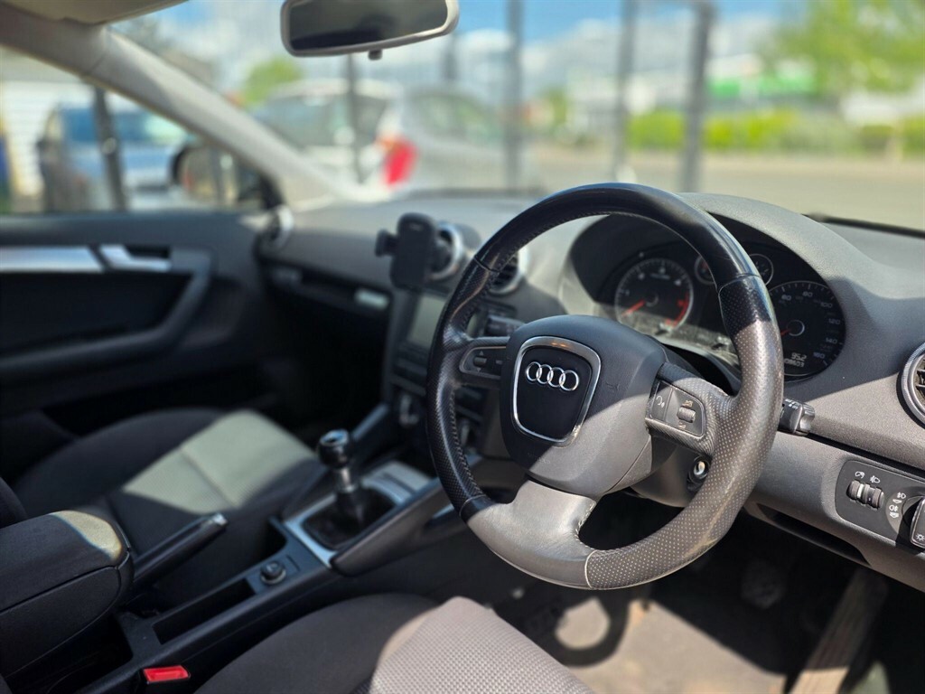 Audi A3 1.6 Tdi Sport Sportback Euro 5 Ss Black #6
