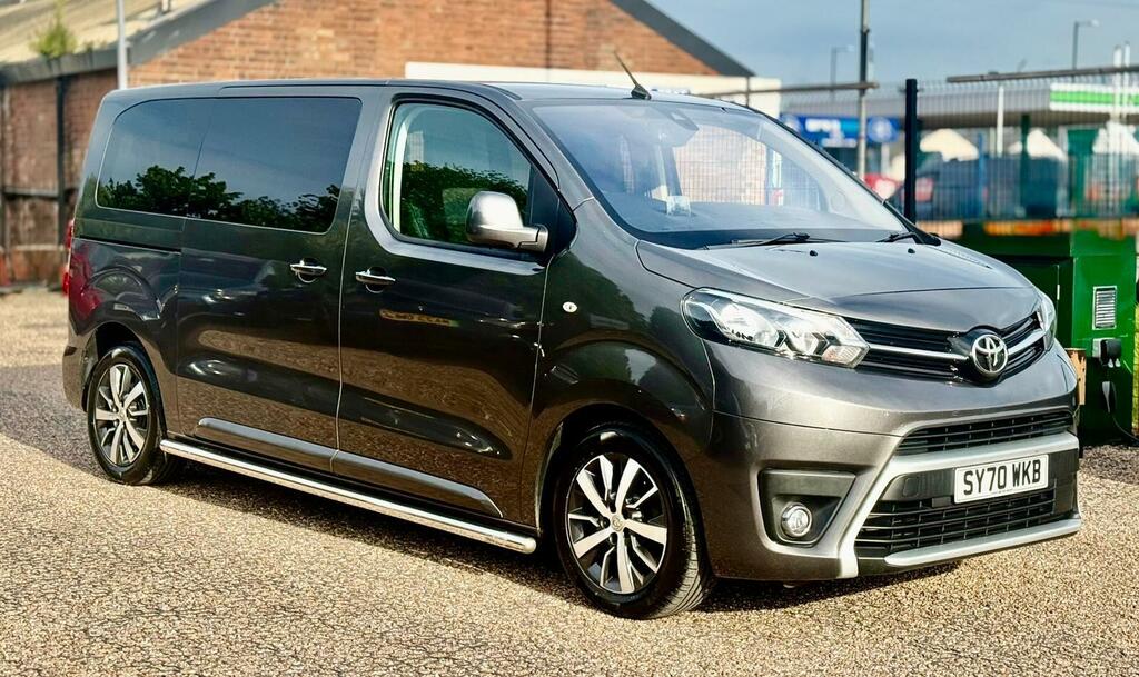 Toyota Proace Verso 2.0D Family Medium Mpv Mwb Euro 6 Grey #2