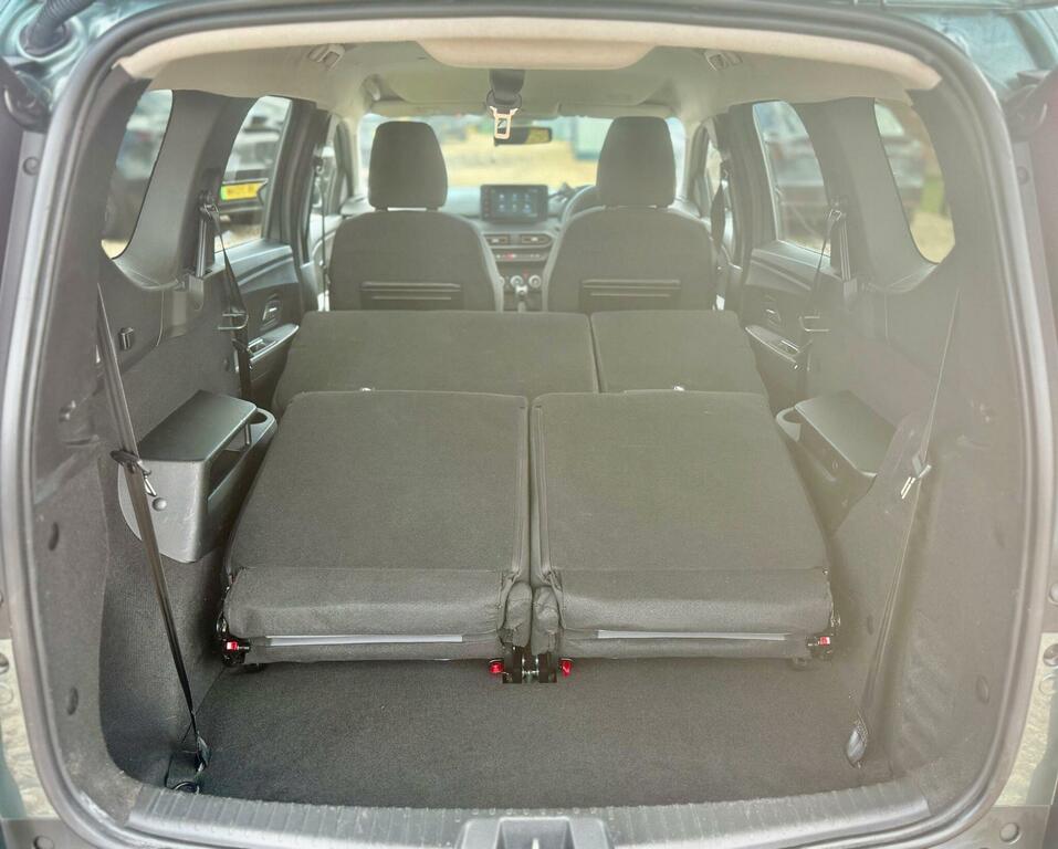 Dacia Jogger 1.6 Hybrid Extreme Euro 6 Ss LX24PZZ Green #6