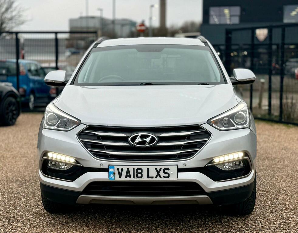 Hyundai Santa Fe 2.2 Crdi Blue Drive Premium 4Wd Euro 6 Ss VA18LXS Silver #3