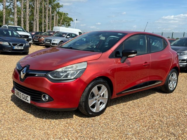 Renault Clio 0.9 Tce Dynamique Medianav Hatchback Ma Red #3