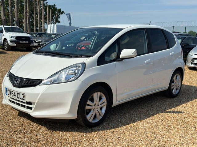 Honda Jazz 1.4 I-vtec Es Plus Hatchback Eur OW64CLZ White #3